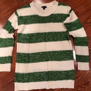 Women's Gap Green and White Strip Sweater Size M